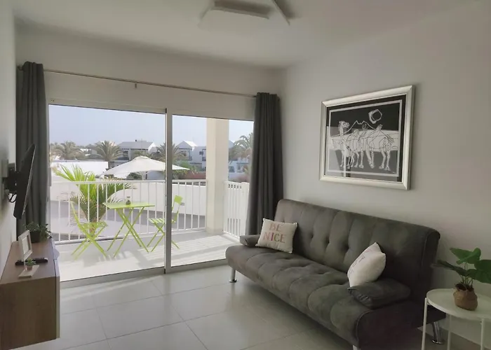 Vero Senator, Costa Teguise