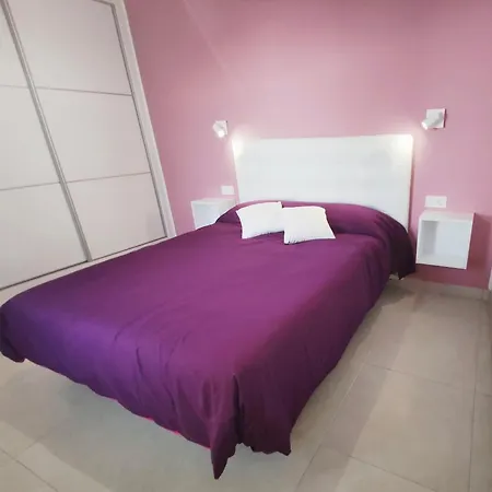 Vero Senator, Costa Teguise